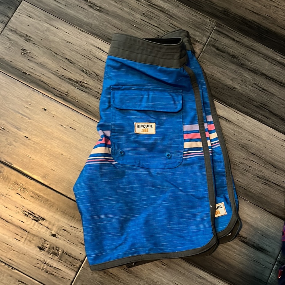 Excellent condition - Picture 3 of 3